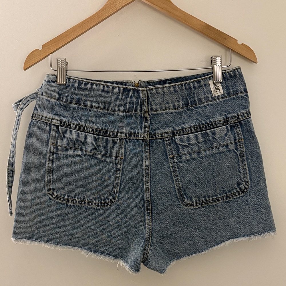 Altar'd State Blue Denim Wrap Short Skort with Side Tie Zipper Front SZ M - Picture 2 of 11